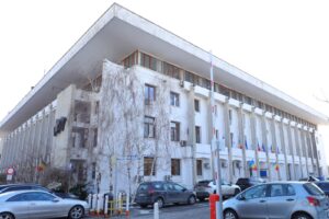 Mafia păcănelelor reușește să-i convingă pe consilierii locali din Constanța să aprobe regulamentul privind continuarea păcănelelor